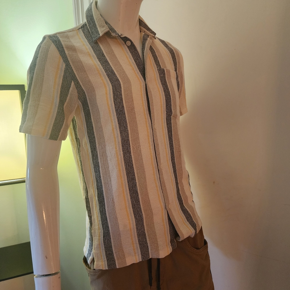 EXPRESS Button Up Men's Vertical Stripe Short Sleeve Shirt A11 SzM